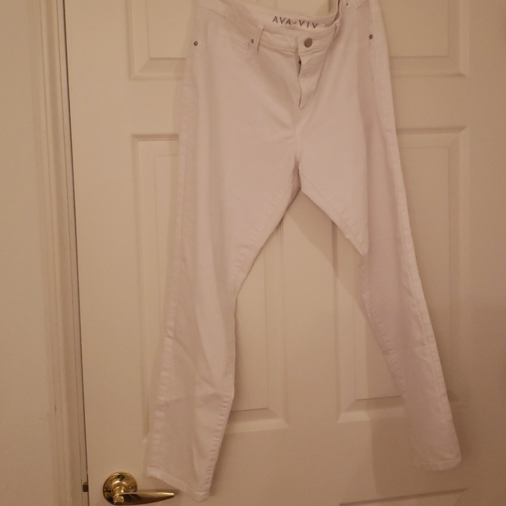 White Ava & Viv skinny jeans